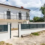 Studio & Apartment \'The Roots Apartments\' Near Pula, Istria, Croatia